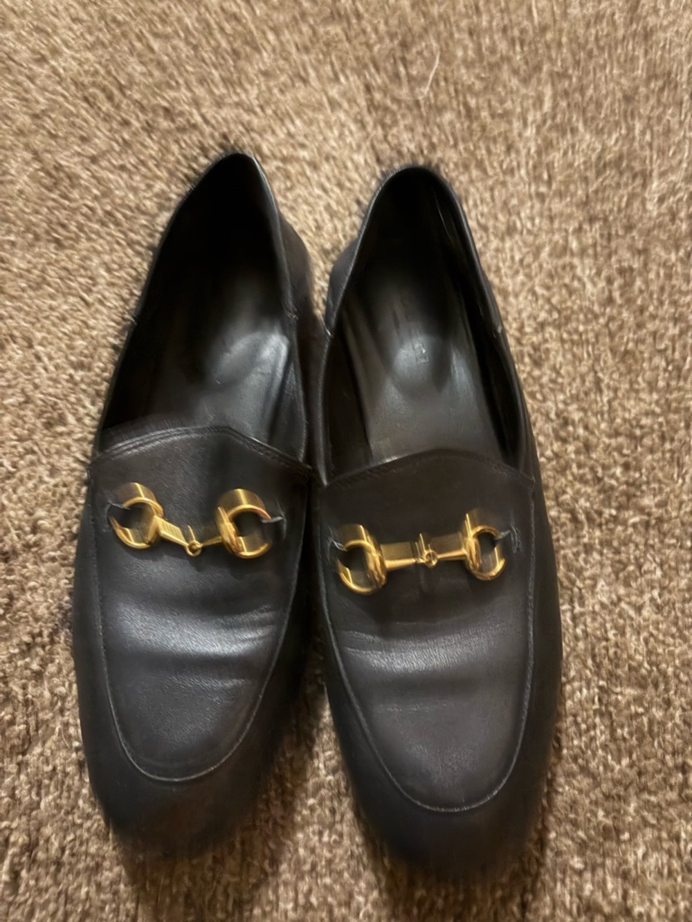 Gucci Black Leather Women's Loafers with Gold Horsebit